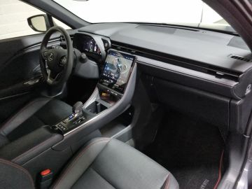Lexus LBX
