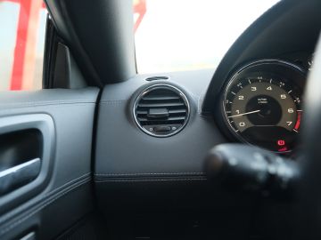 Peugeot RCZ