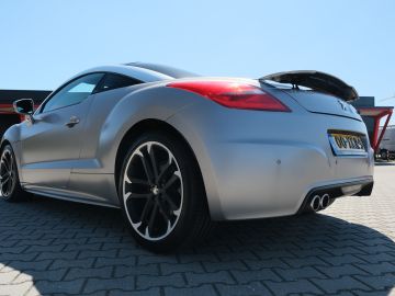 Peugeot RCZ