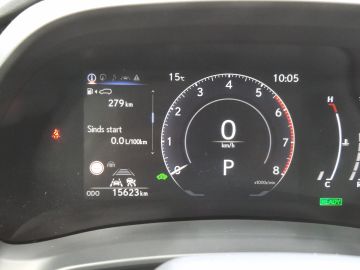 Lexus LBX