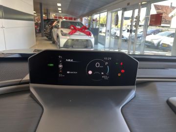 Toyota C-HR+