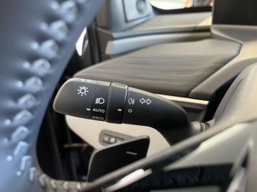 Toyota C-HR+