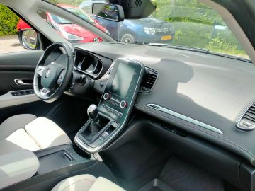 Renault Grand Scénic
