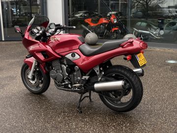 Triumph Tour Sprint 900