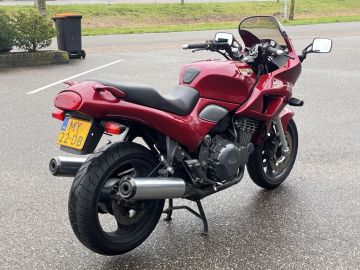 Triumph Tour Sprint 900