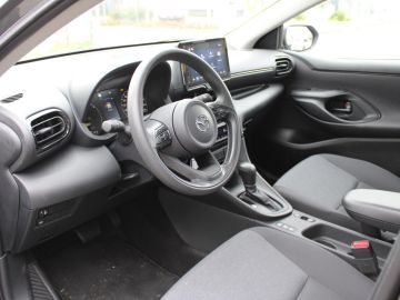 Mazda 2 Hybrid