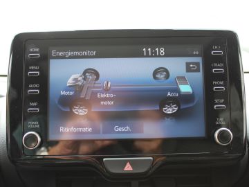 Mazda 2 Hybrid