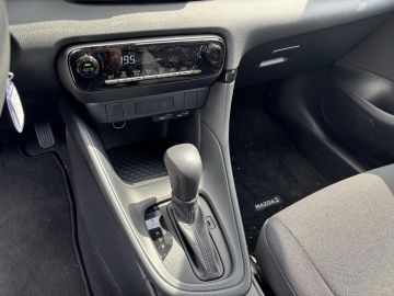 Mazda 2 Hybrid