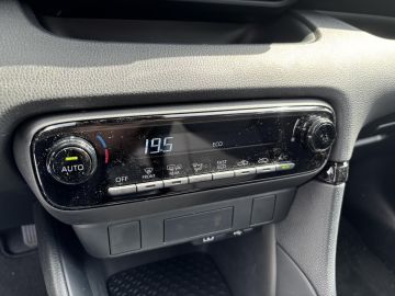 Mazda 2 Hybrid