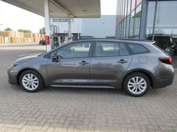 Toyota Corolla Touring Sports