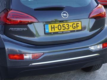 Opel Ampera-e