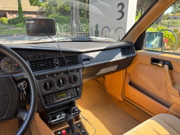 Mercedes-Benz 190