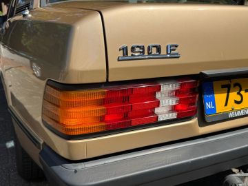 Mercedes-Benz 190
