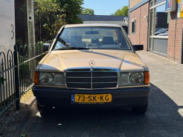 Mercedes-Benz 190