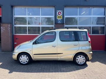 Toyota Yaris Verso