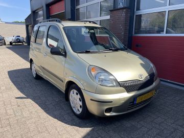Toyota Yaris Verso