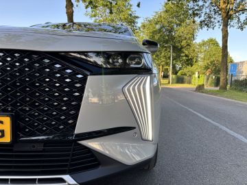 DS DS 7
