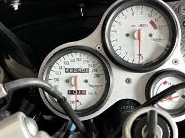 Triumph Sport Daytona T595