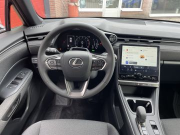 Lexus LBX
