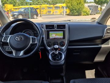 Toyota Verso-S
