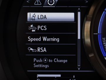 Lexus RC
