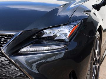 Lexus RC