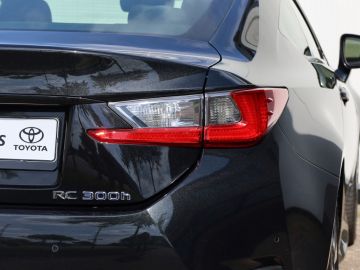 Lexus RC