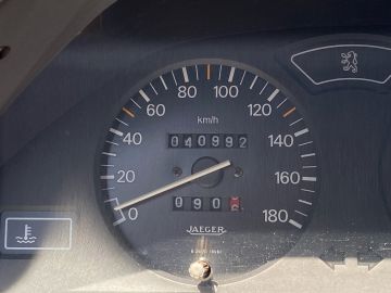 Peugeot 106