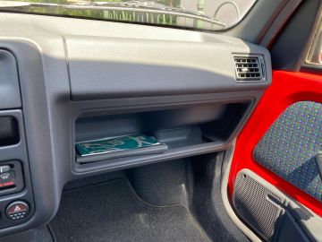 Peugeot 106