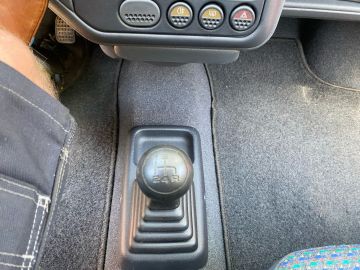 Peugeot 106