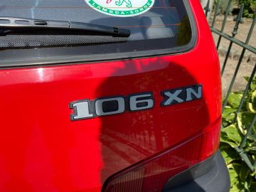 Peugeot 106