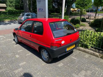 Peugeot 106
