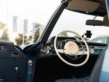Mercedes-Benz SL