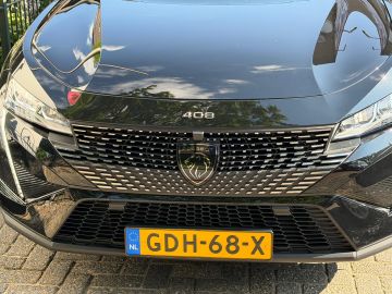 Peugeot 408