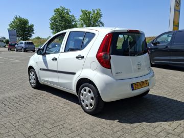 Opel Agila