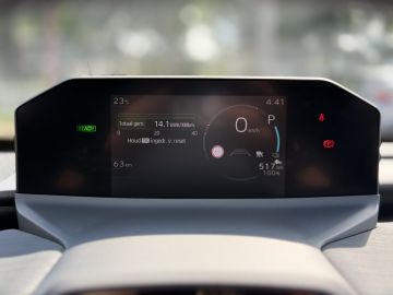 Toyota C-HR+