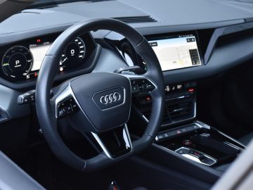 Audi E-tron GT