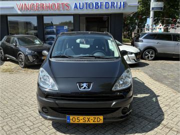 Peugeot 1007