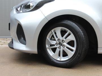 Mazda 2 Hybrid