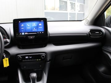 Mazda 2 Hybrid