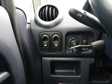 Peugeot 1007
