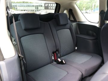 Peugeot 1007
