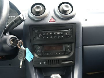 Peugeot 1007