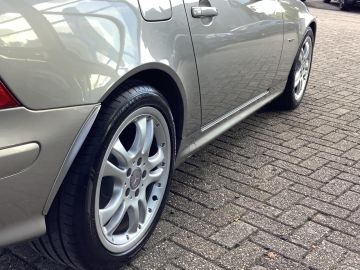 Mercedes-Benz SLK