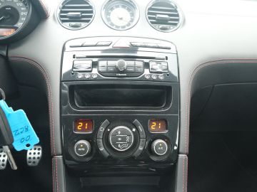 Peugeot RCZ