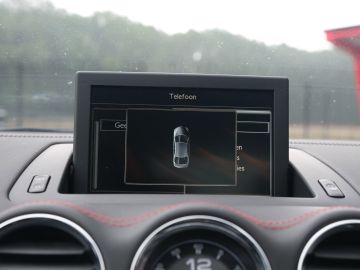 Peugeot RCZ