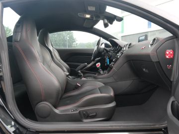 Peugeot RCZ