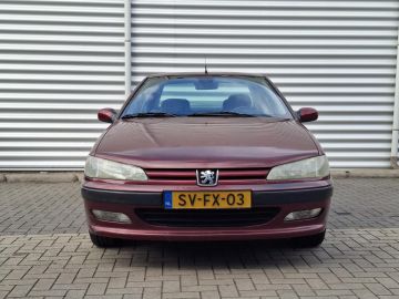 Peugeot 406