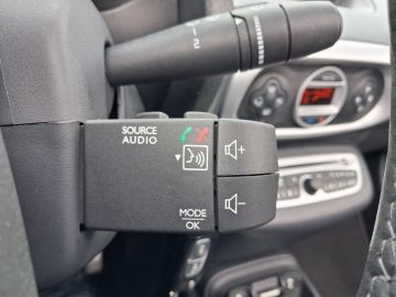 Renault Wind
