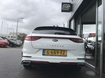 Kia ProCeed